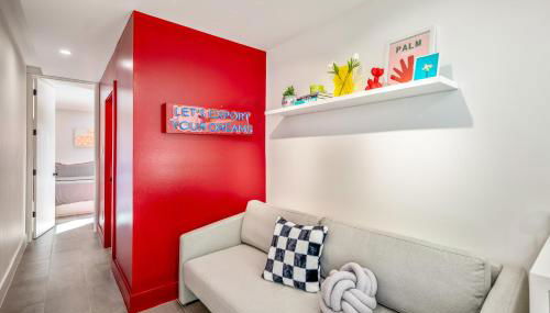 Strawberry Container at EADO Juicebox - Foto 2