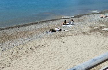 Appartamento con camera matrimoniale e divano letto - Foto 4