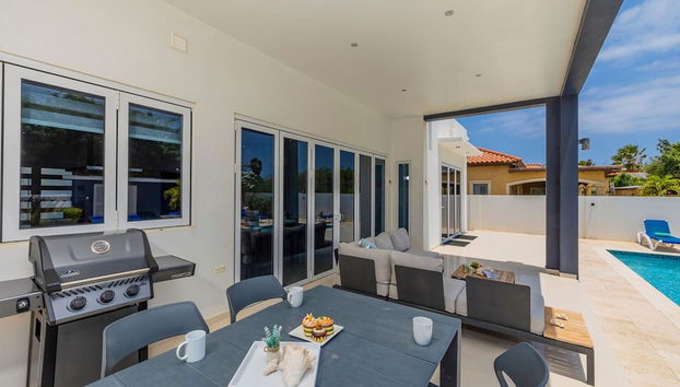 Modern Spacious 4br3ba w Pool Close to Beach - Foto 5, Habitación