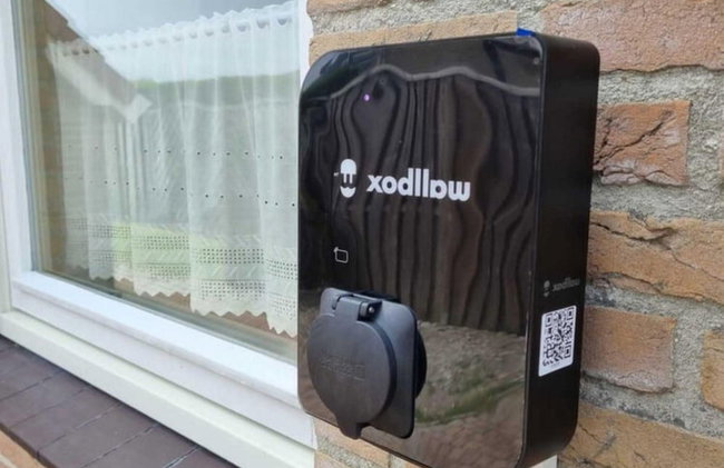 Appealing Bungalow With Garden - Photo 63