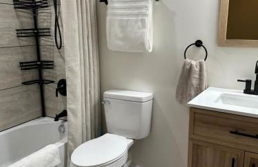 Historic Carriage House Near Attractions - Foto 9