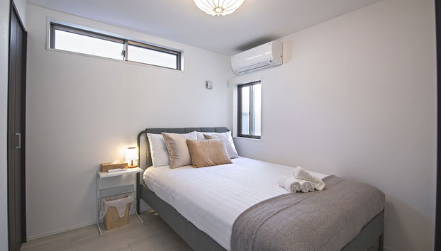 Kishisato Kasuga - Foto 4, Habitación