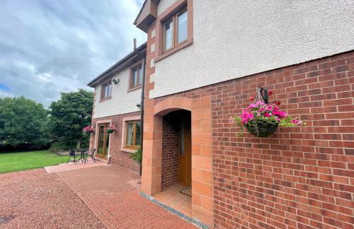 Spectacular 7BR House Hot Tub and Gardens in Gretna - Pass the Keys - Foto 61