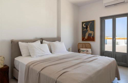 Siora of Paros - Ammiralis & Castelis - Photo 20