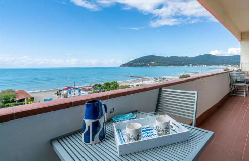 Beach Front Apartment - Foto 1