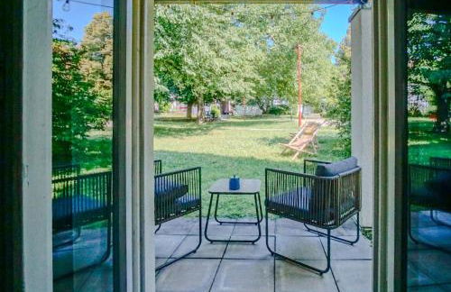 Familien- & Gruppenapartment für 8 mit direktem Parkzugang und Terasse - Foto 33