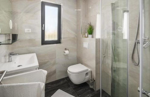 3 Bedroom Amazing Home In Musales - Photo 28