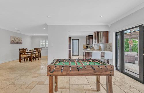 Tropical Oasis with Heated Pool and BBQ - Foto 15