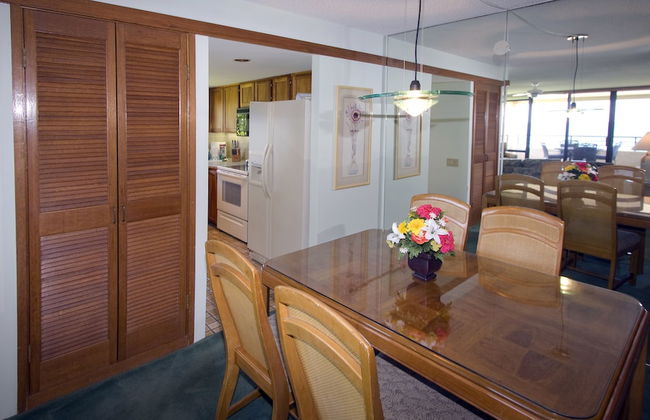 Polo Beach - CoralTree Residence Collection - Photo 32