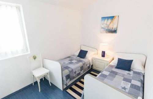 MY DALMATIA - Beach Apartment Jadrija - Foto 14