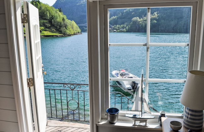 Ørviksnes - Photo 2