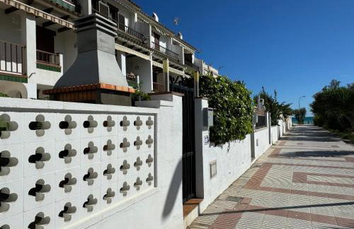 Espectacular Sunny House in the beach - Foto 18