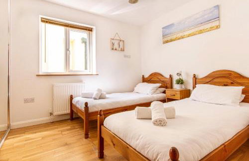 Sea views, Cornwall, Portreath, hot tub, sauna - Photo 24