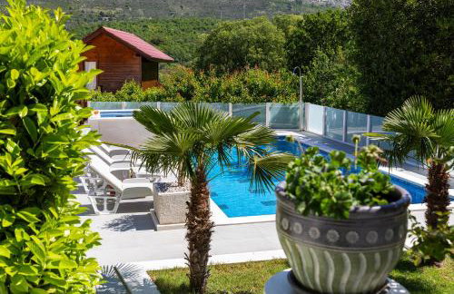 Lux apartment Sara with heated pool and jacuzzi - Foto 26