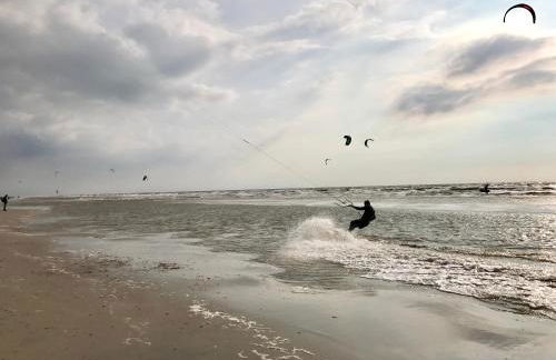 Beach Home - Photo 45