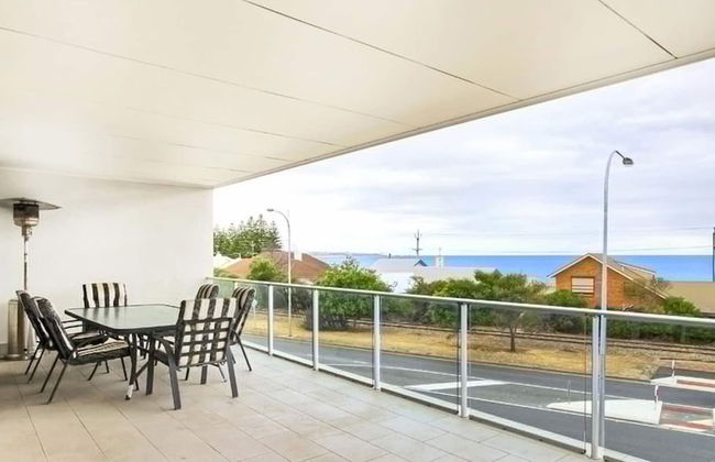 Block Escape no 5 - Penthouse Balcony Wi-fi - Photo 6