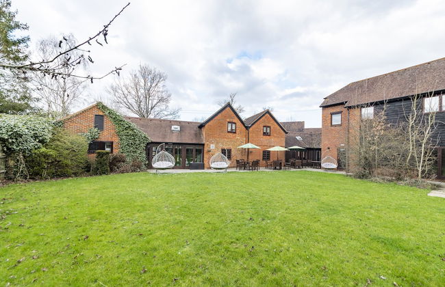 Charming 20-bed Self Contained Dwelling in Hook - Foto 21