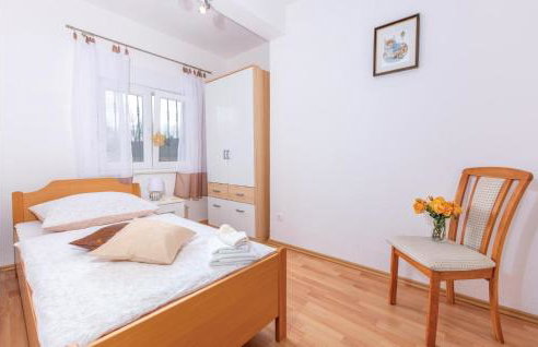 Amazing Home In Turjaci With Wifi - Foto 36