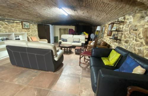 Gîtes in Mas Uzes zwembad en grote tuin - Foto 34