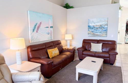 3 bedrooms pool home Gated community Ridgewood Lakes - Foto 29