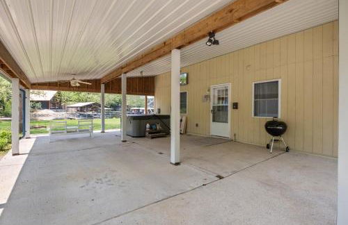 New! 2 Homes-Firepit, Hot Tub, Huge Yard and Dock - Foto 39