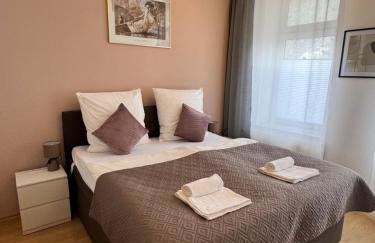 Arminos Large Group Apartment- 3 Zimmer & 2 WCs - Foto 1