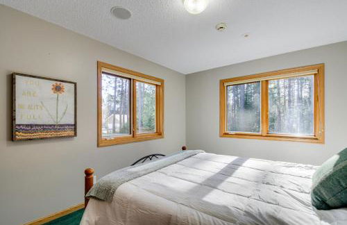 Peaceful Hibbing Getaway Heated Floors, Fire Pit! - Foto 24