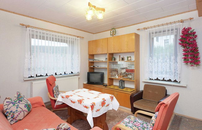 Family-friendly Forest Home - Foto 7