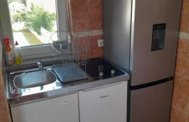 Apartments Ivana with the pool - Photo 4