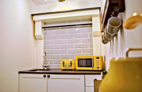 City Studios - Photo 10