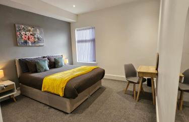 By the Joyous Stays - House with home comforts - Foto 26