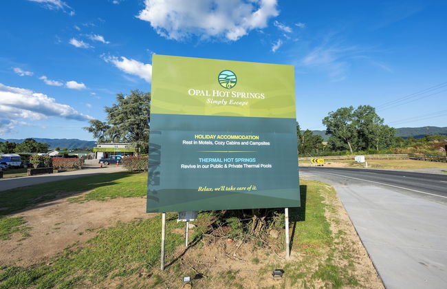 Opal Hot Springs & Holiday Park - Photo 43