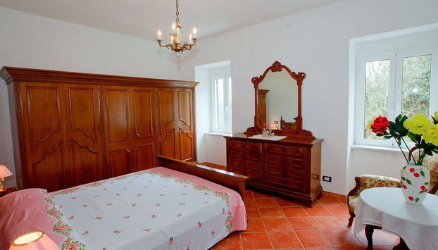 Spacious Home Surrounded by Nature - Foto 5, Habitación