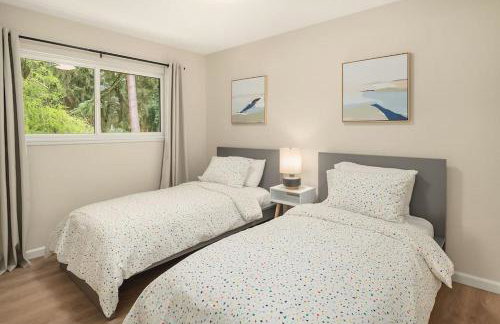 Remodeled Bellevue Family home w AC close to everything - Foto 16