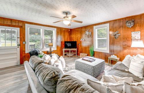 2 Mi to Ski Sapphire Pet-Friendly Cashiers Cabin - Foto 1