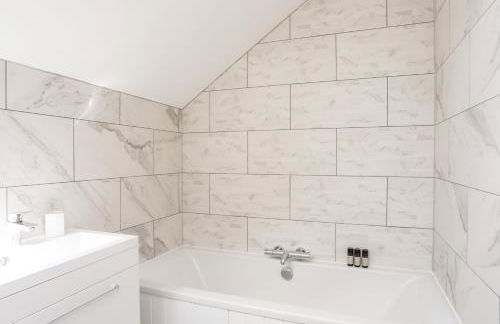 The Stables - Photo 29