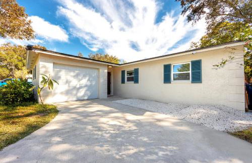 Modern Vacation Home 3BR 1BTH Close to Gulf Beach - Foto 13