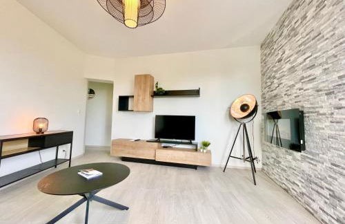 COLMAR - Appartements Deluxe - Lumineux - Stationnement Gratuit et Facile dans la rue - Foto 33