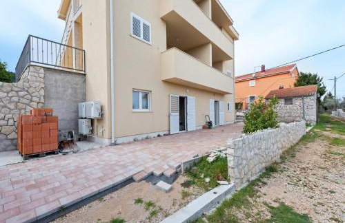 Simplistic Apartment in Neviđane near Sea - Foto 44