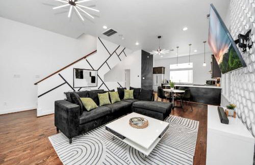 AMAZING ROOFTOP! DOWNTOWN SKYLINE VIEWS!!! SLEEPS 15 - Foto 1