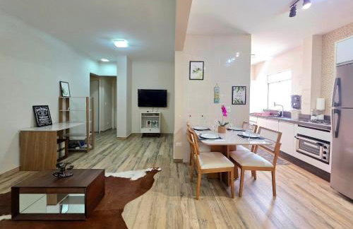 Apt Centro 3 quartos 2 banheiros com garagem - Photo 1