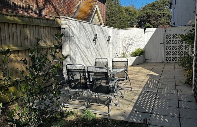 Inviting 2-bed Apartment in Poole - Foto 21