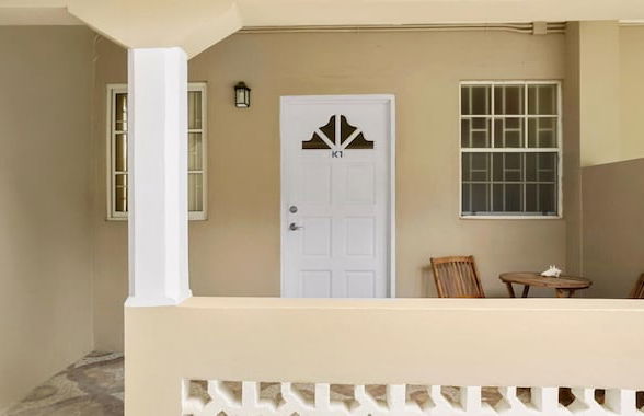 Your quaint home just steps from beach - Foto 31