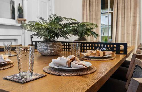 Bourbon-themed home w arcade & hot tub for groups - Foto 41