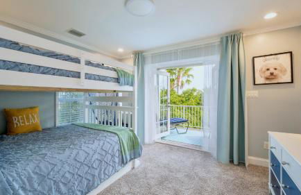 Baypoint Oasis by Last Key Realty - Photo 18