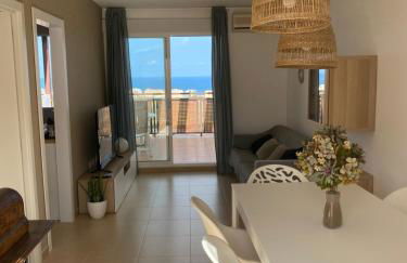 Adosado con fantásticas vistas al mar y piscina. - Foto 7