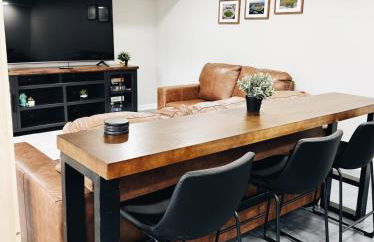 Newly Renovated Home With Pool - Foto 18