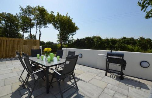 Sunnyside Barn - Photo 8