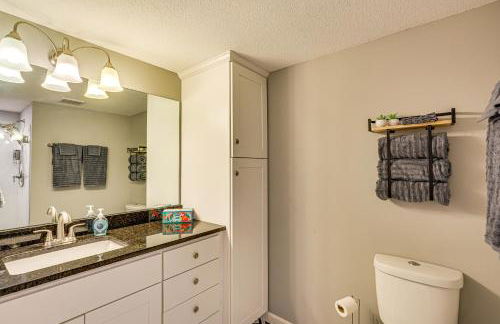 Pool Access and Lake Views Osage Beach Family Gem - Photo 10