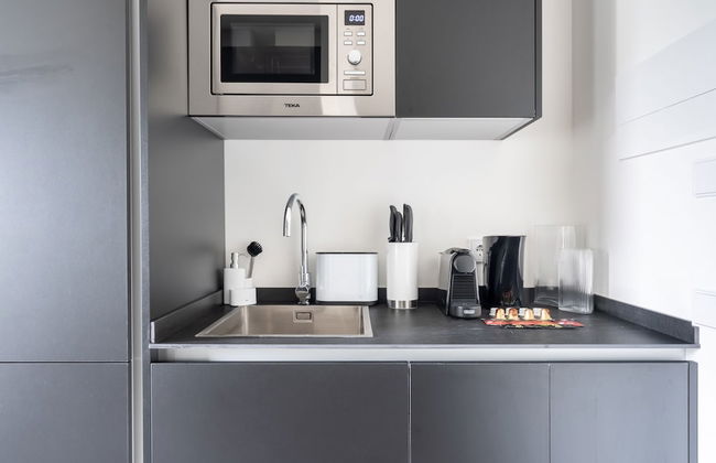 Limehome Sevilla Calle Torcuato Luca de Tena - Foto 16